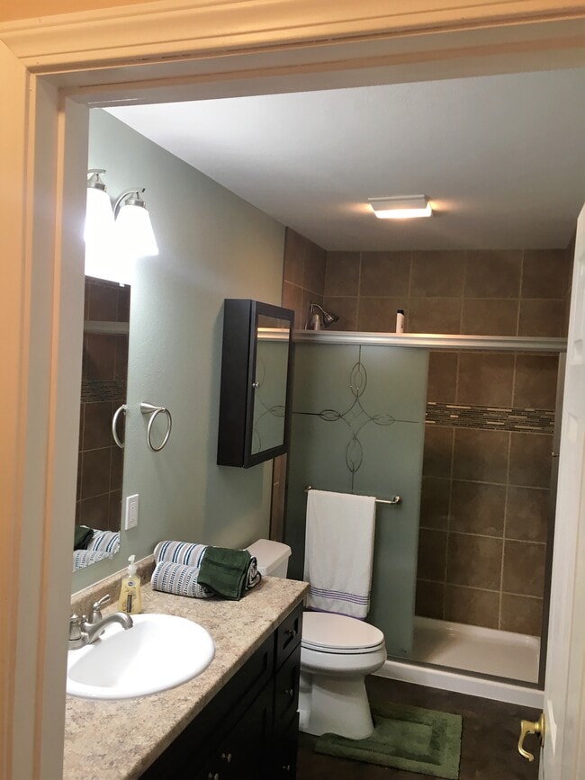 Building Photo - 32992 Johnsons Dr