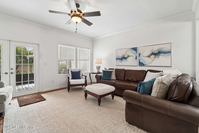 Building Photo - 206 Mission Cove Cir