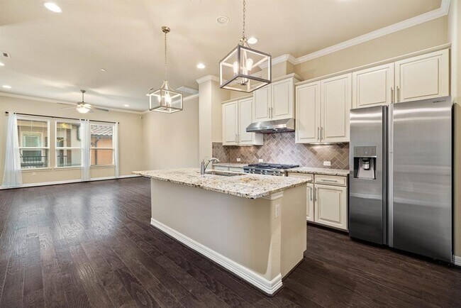 Primary Photo - 11829 Terraza Cir