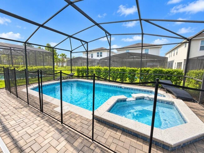 Building Photo - 7328 Oakmoss Loop