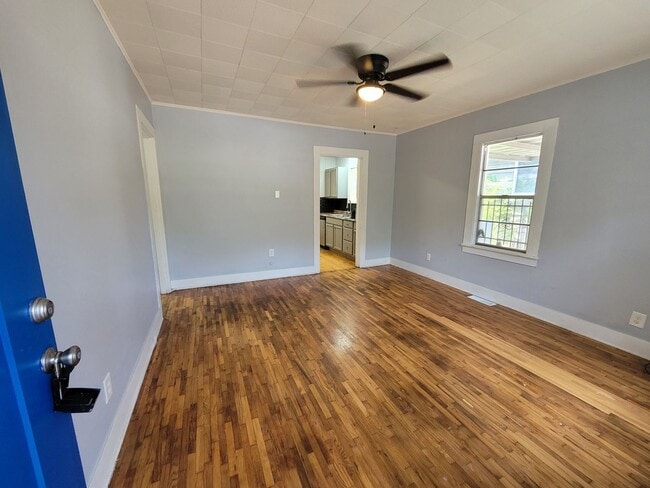 Building Photo - Home in Hot Springs