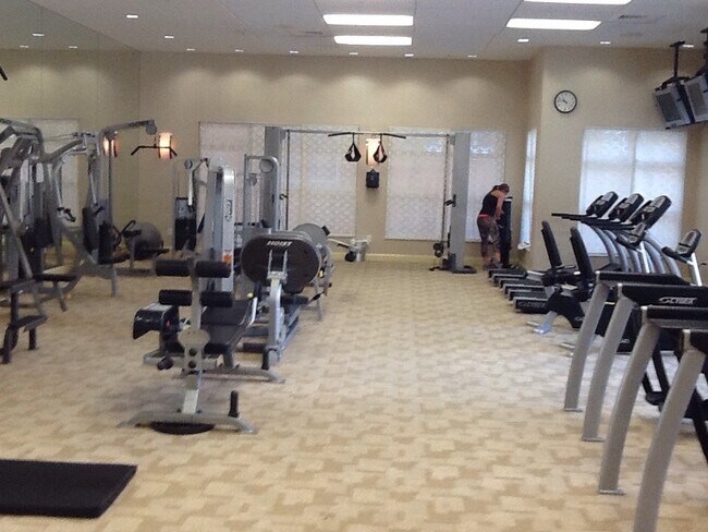 Building Photo - 600 S Dixie Hwy