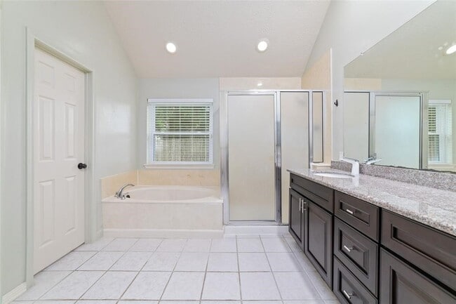 Building Photo - 13123 Careywood Dr