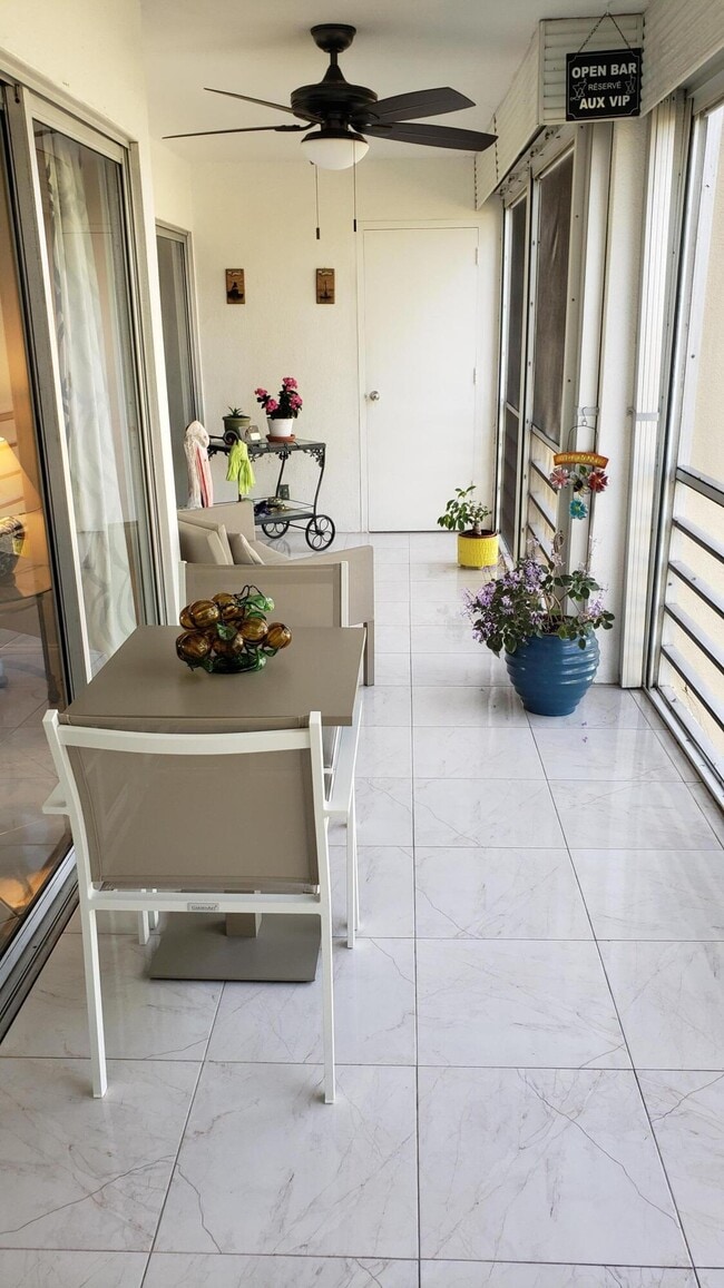 Building Photo - 3755 Via Poinciana