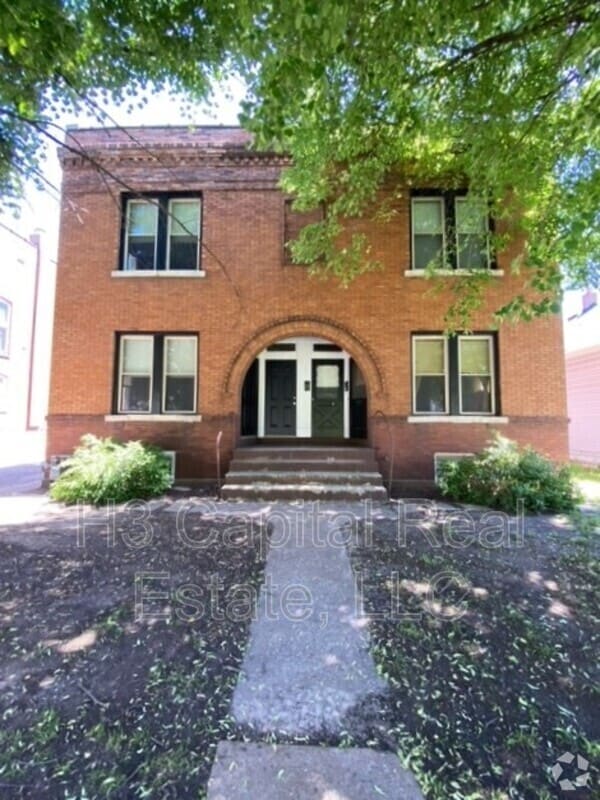 Building Photo - 2214 Edison Ave