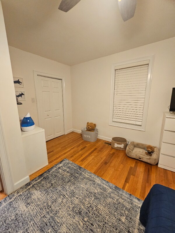 Building Photo - 275 Emerald St