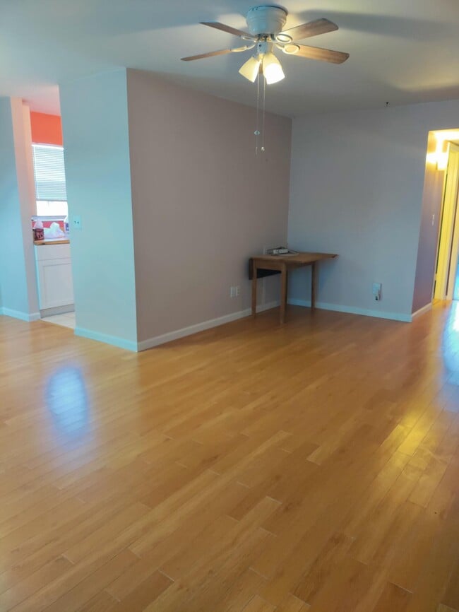 Building Photo - 2600 SE Ocean Blvd