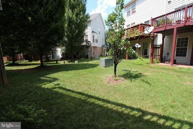 Building Photo - 46180 Chester Terrace