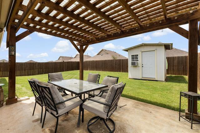 Building Photo - 2113 Tulipwood Dr