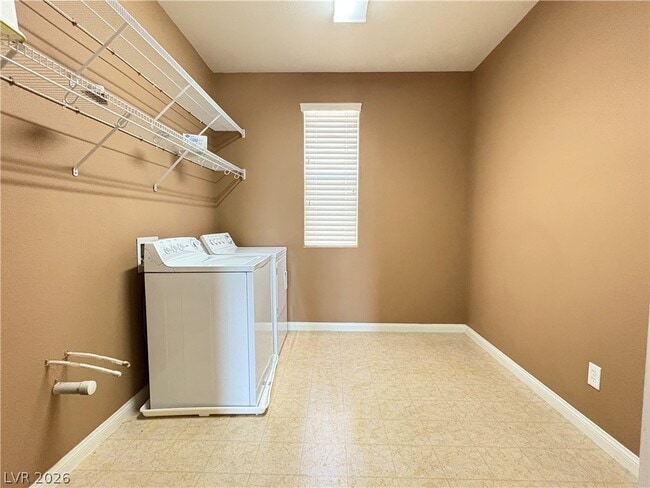 Building Photo - 5769 Danish Garden St