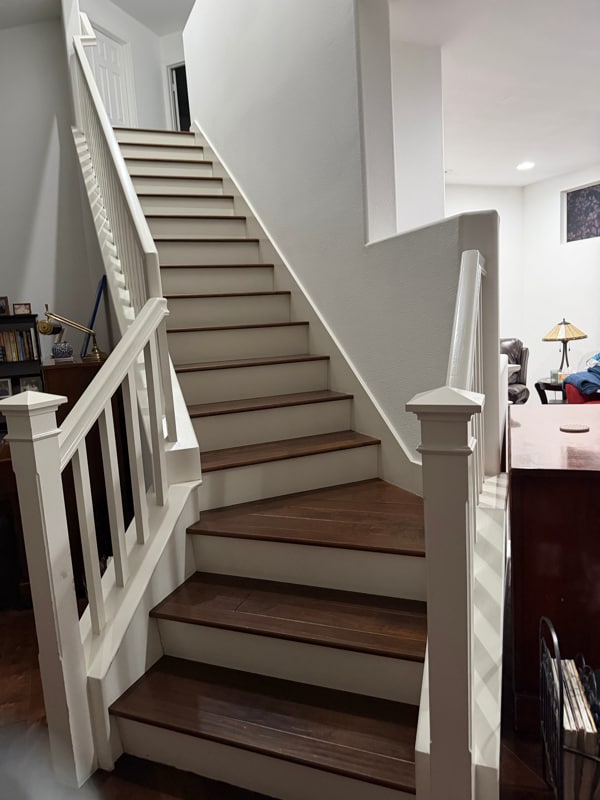 Building Photo - 150 S Madrona Ave