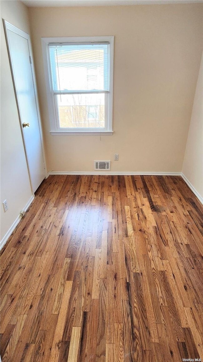 Building Photo - 244-57 Grand Central Pkwy