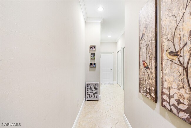 Building Photo - 1359 Artesia Dr E