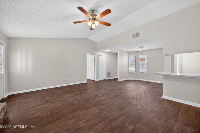 Building Photo - 13142 Annandale Dr S