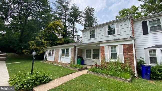 Primary Photo - 5529 Woodenhawk Cir
