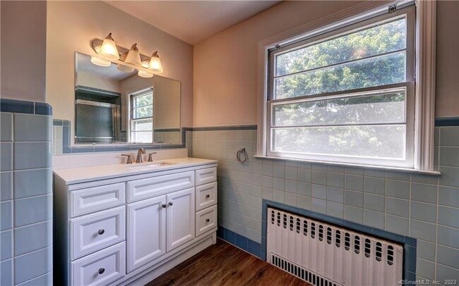 Building Photo - 32 Koger Rd