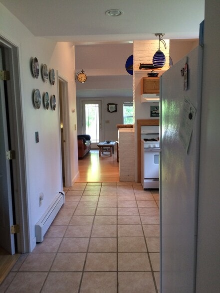 Kitchen - 403 Ferry Road
