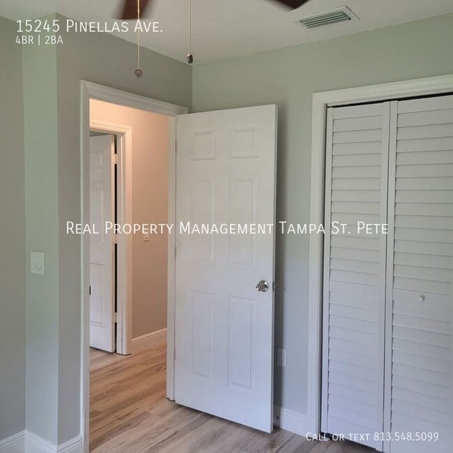 Building Photo - 15245 Pinellas Ave
