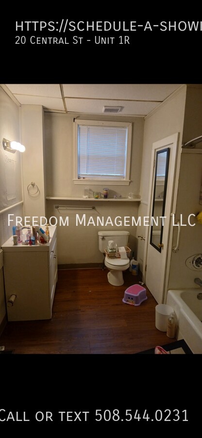 Building Photo - 20 Central St