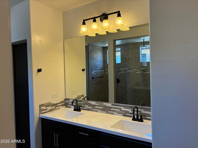 Building Photo - 12764 W Caraveo Pl