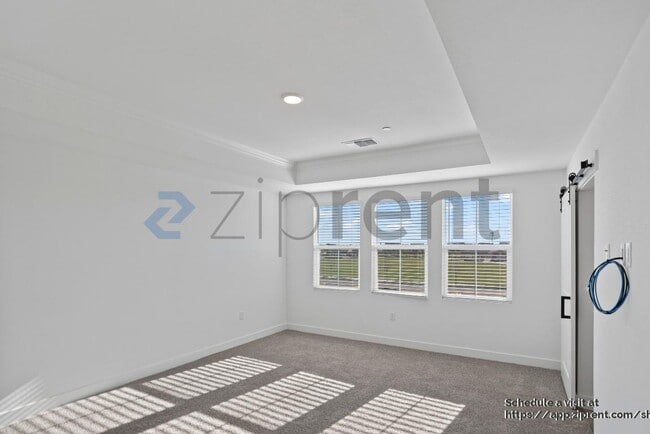 Building Photo - 426 Gold Coast Rd