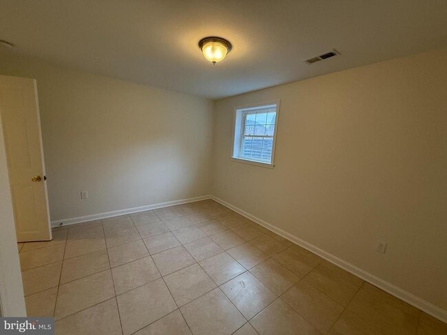 Building Photo - 4032 Olley Ln