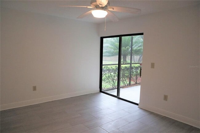 Building Photo - 300 S Florida Ave