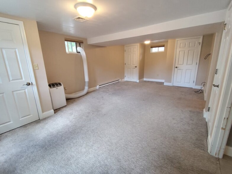 Primary Photo - 128 Forest Dr