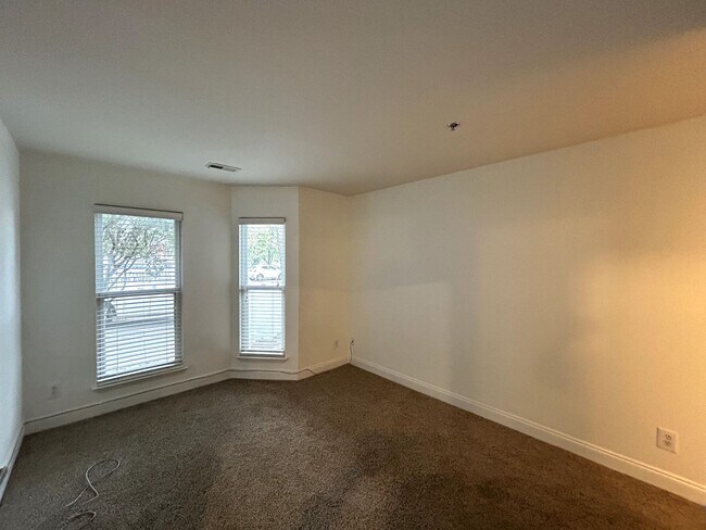 Building Photo - T.R. Lawing Property