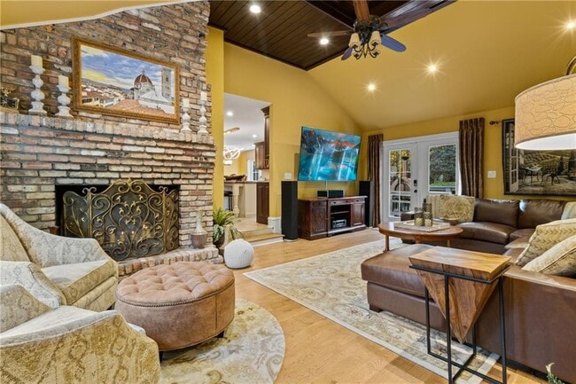 Building Photo - 1532 Huntingdon Trail