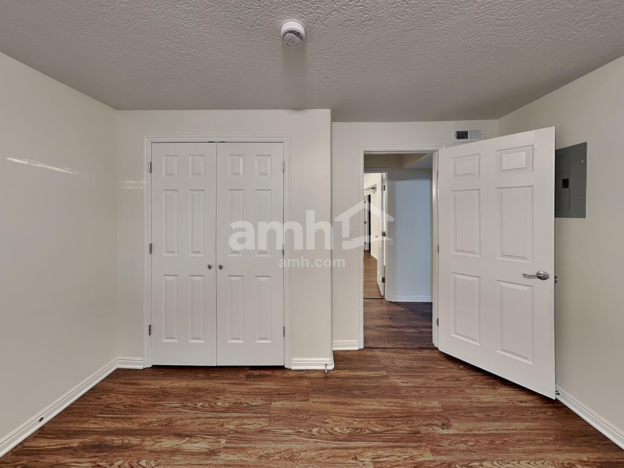 Building Photo - 2552 W 1500 N