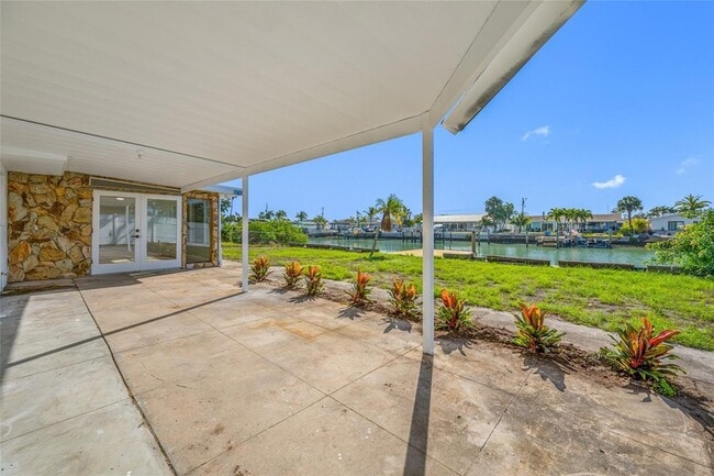 Building Photo - 7930 Causeway Blvd S