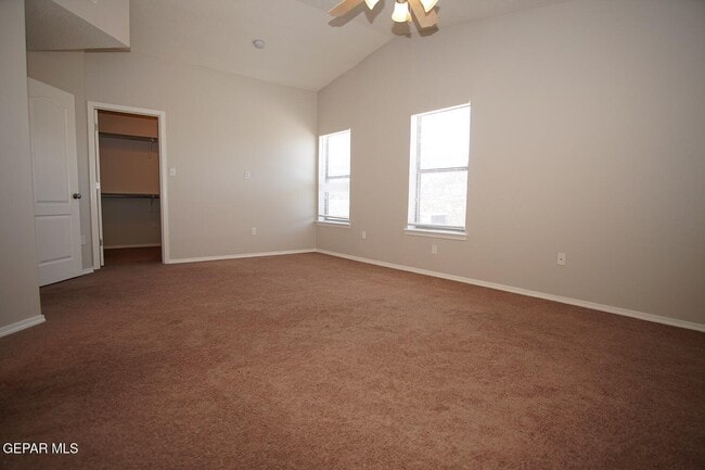 Building Photo - 10002 Cross St