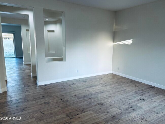 Building Photo - 2119 N Pacey Rd