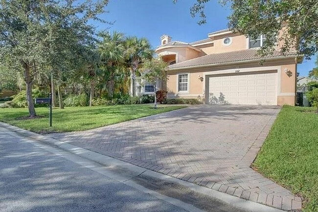 Building Photo - 7107 NW 47th Ln