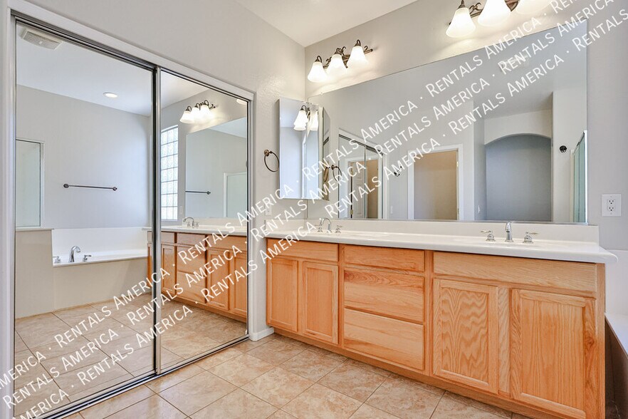 Building Photo - 9710 S 45th Ave