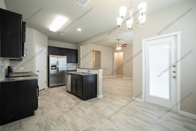 Building Photo - 7717 Hickman St