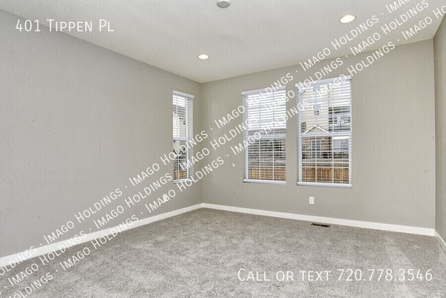 Building Photo - 401 Tippen Pl