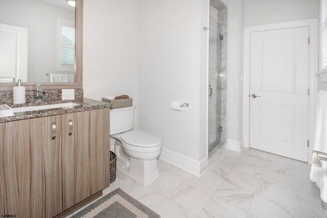 Building Photo - 8510 Fulton Ave