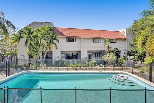 Building Photo - 1679 NW 15th Vista