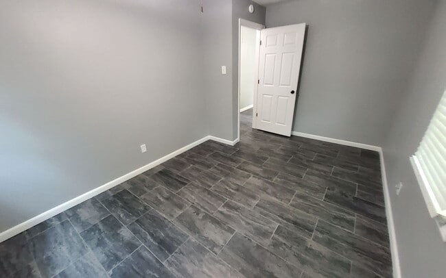 Building Photo - 4375 Deborah Ave