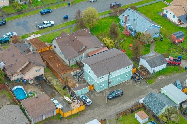 Building Photo - 3623 S J St