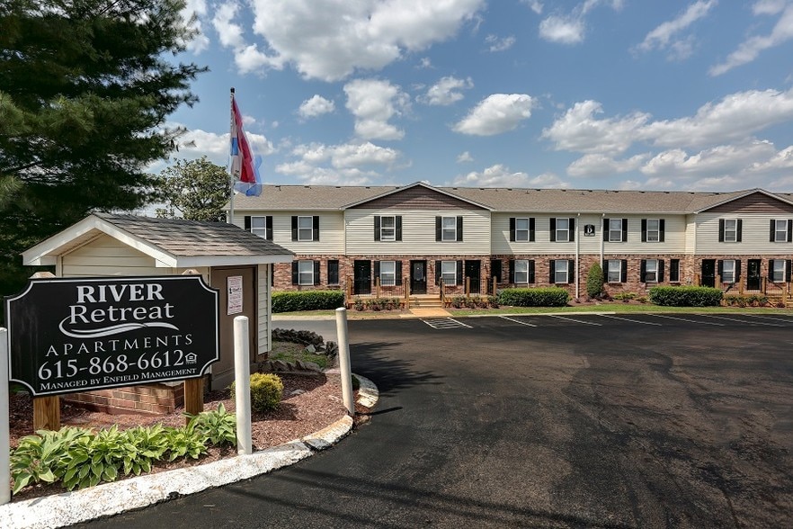 River Retreat Apartments 800 Cheyenne Blvd Madison TN 37115