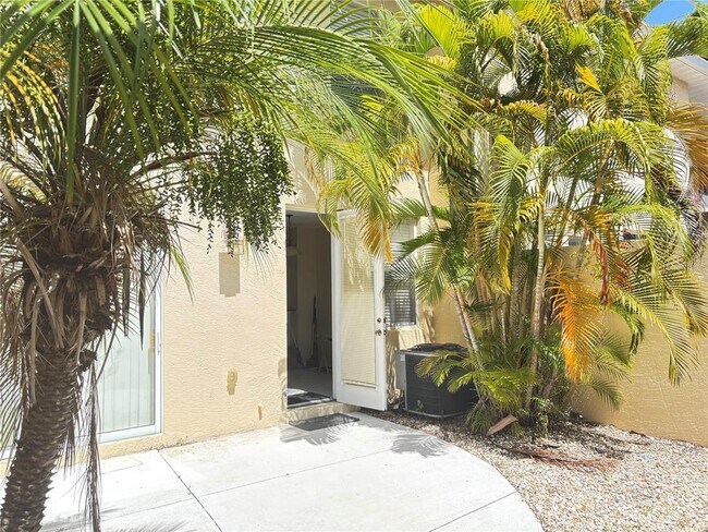 Building Photo - 5641 Whitehead St