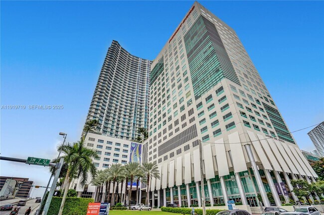 Building Photo - 185 SW 7th St