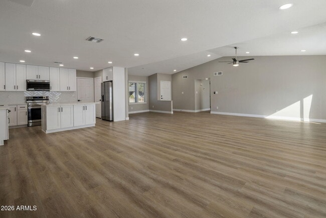 Building Photo - 7311 S McAllister Ave