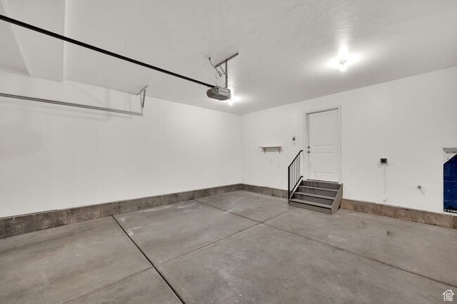 Building Photo - 5113 W Vibrato St