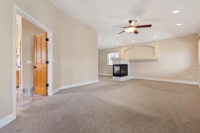 Building Photo - Cherry Creek Townhouse for rent!