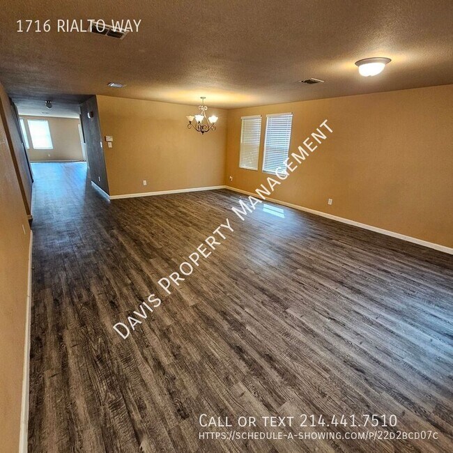 Building Photo - 1716 Rialto Way
