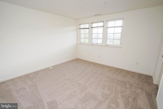 Building Photo - 38116 E Chester Ln